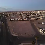 Travelodge By Wyndham Lake Havasu