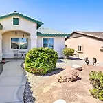 Charming Lake Havasu Home 2 Mi To Body Beach!
