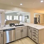 Modern Lake Havasu Retreat Lake And Mountain Views!