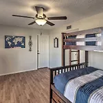 Idyllic Havasu Home With Private Pool, Pet Friendly!