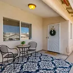 Playpool Oasis-Pool, Spa, Garage, Great Lake Views