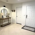 Relax And Unwind - Pool - New - Central - Spacious