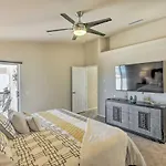Lake Havasu Getaway About 2 Mi To London Bridge!