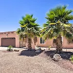 Lake Havasu City Vacation Rental With Patio And Grills