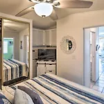 Lake Havasu Home With Resort Perks, Walk To Lake