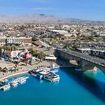 Holiday Inn Express & Suites Lake Havasu - London Bridge By Ihg