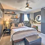 Lake Havasu Apartment With Pool 4 Mi To Beach!