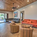 Pet-Friendly Lake Havasu Gem Pool And Game Room