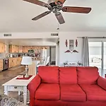 Sunny Lake Havasu City Abode With Pool And Grill!