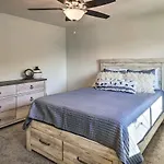 Lake Havasu City Escape With Pool, 5 Mi To Marina