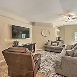 Lake Havasu Home With Pool - 3 Mi To Lake!