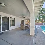 Family-Friendly Lake Havasu Getaway With Deck And Pool
