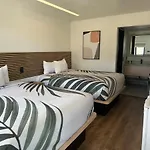 Sway Hotel