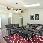 Lake Havasu Home With Heated Pool 3 Mi To Marina!