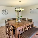 Lake Havasu Home With Heated Pool 3 Mi To Marina!