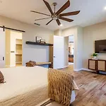 Desert Oasis A Mcculloch Pool Home