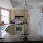 Cute 2 Bedroom Home With Pool And Rv Parking
