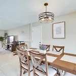 Idyllic Home With Grill And Pool 5 Mi To Lake Havasu!