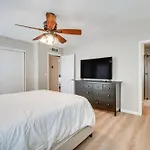 Idyllic Home With Grill And Pool 5 Mi To Lake Havasu!