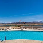 Lakeside Luxury - Sams Beachcomber Lake Access