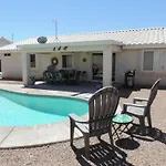 Carlsbad Cutie - Sparkling Pool Home
