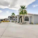 Lake Havasu City Escape With Pool, Patio And Grill!