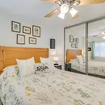 Lake Havasu City Home With Grill Steps To Lake!