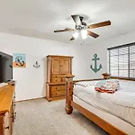 Lake Havasu City Home With Patios And Saltwater Pool!