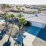 Cozy And Spacious Entire 5-Bedroom, 4-Fullbath Home Sleeps 14