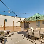 Pet-Friendly Home 2 Mi To Lake Havasu!