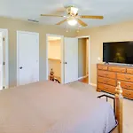 Pet-Friendly Arizona Abode About 5 Mi To Beach And Golf!
