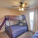 Private Oasis With Pool And Views, 2 Mi To Lake Havasu
