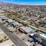 Large Lake Havasu Retreat With Private Heated Pool And Gameroom For Family Fun