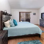 Breezing Southwind Boat Garage