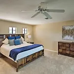 Luxe Lake Havasu Home With Pool And Spa, 3 Mi To Lake