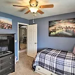 Lake Havasu City Retreat With Patio And Grill