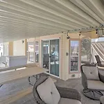 Havasu Cabin With Lake And Mountain Views, Boat Launch