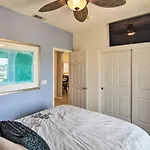 Elegant Lake Havasu Getaway With Pool - 3 Mi To Lake
