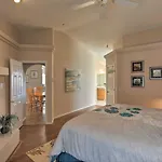 Modern Home With Pool, 4 Mi To Lake Havasu Park!