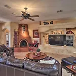 Pet-Friendly Lake Havasu Gem Patio, Grill And Yard