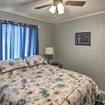 Lake Havasu Home With Pool - 2 Miles To Waterfront!