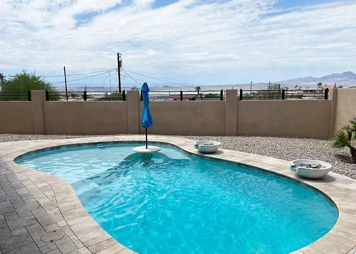 Havasu Retreat! Pool, Spa, Gym & View