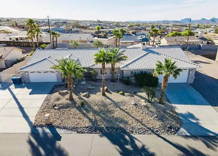Cozy And Spacious Entire 5-Bedroom, 4-Fullbath Home Sleeps 14