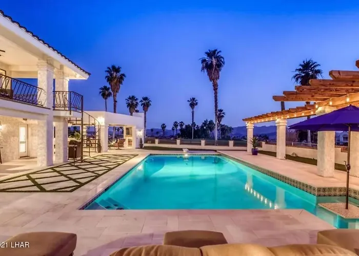 Golf Course Retreat - Olympic Style Pool, Many Games, Luxury Spa, 6 Bathrooms!