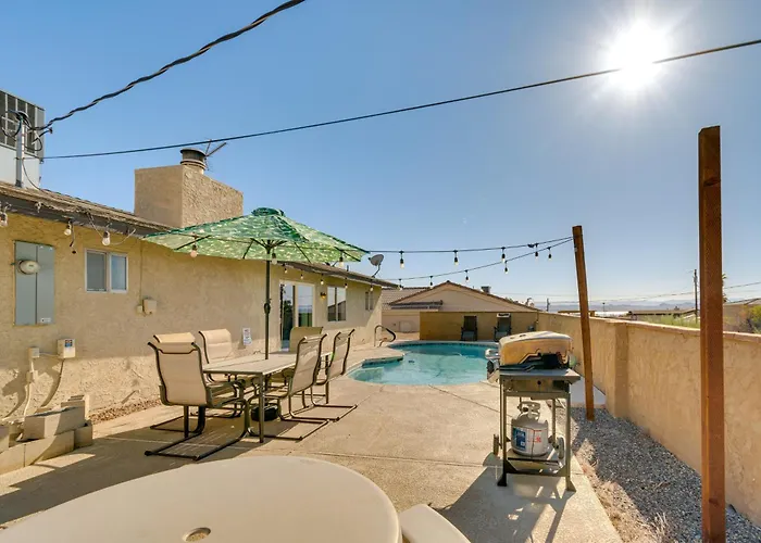 Pet-Friendly Home 2 Mi To Lake Havasu!
