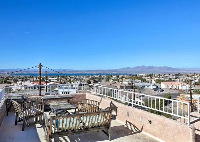 Lake Havasu Home With Rooftop Deck And Mountain Views!