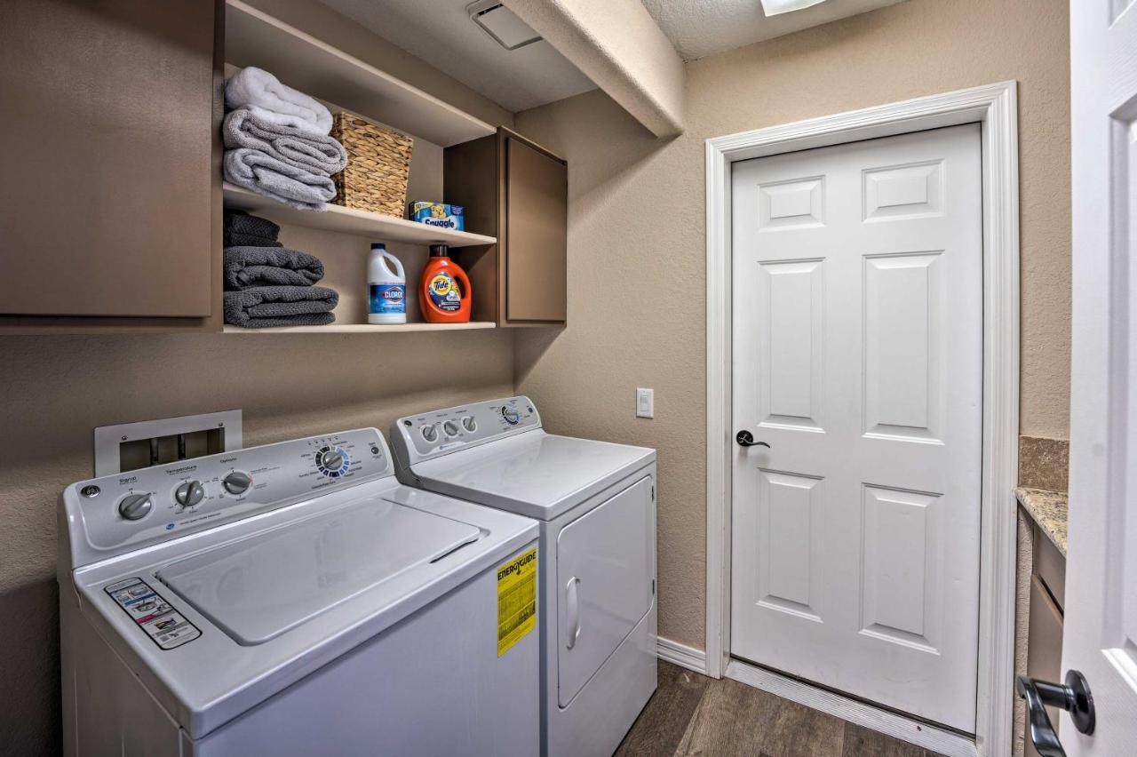 Holiday home With Private Pool And Bbq, 4 Mi To Havasu! Lake Havasu City