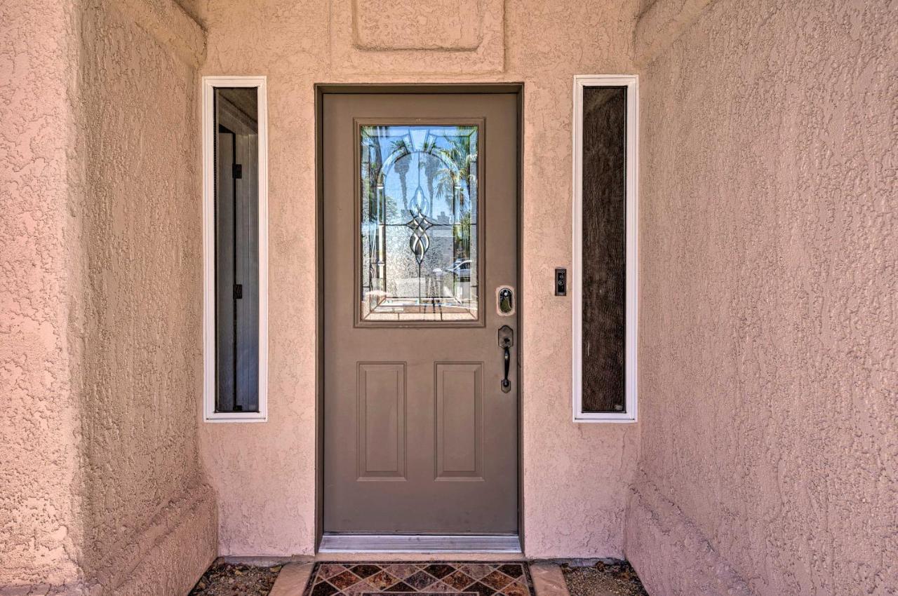 With Private Pool And Bbq, 4 Mi To Havasu! Holiday home *