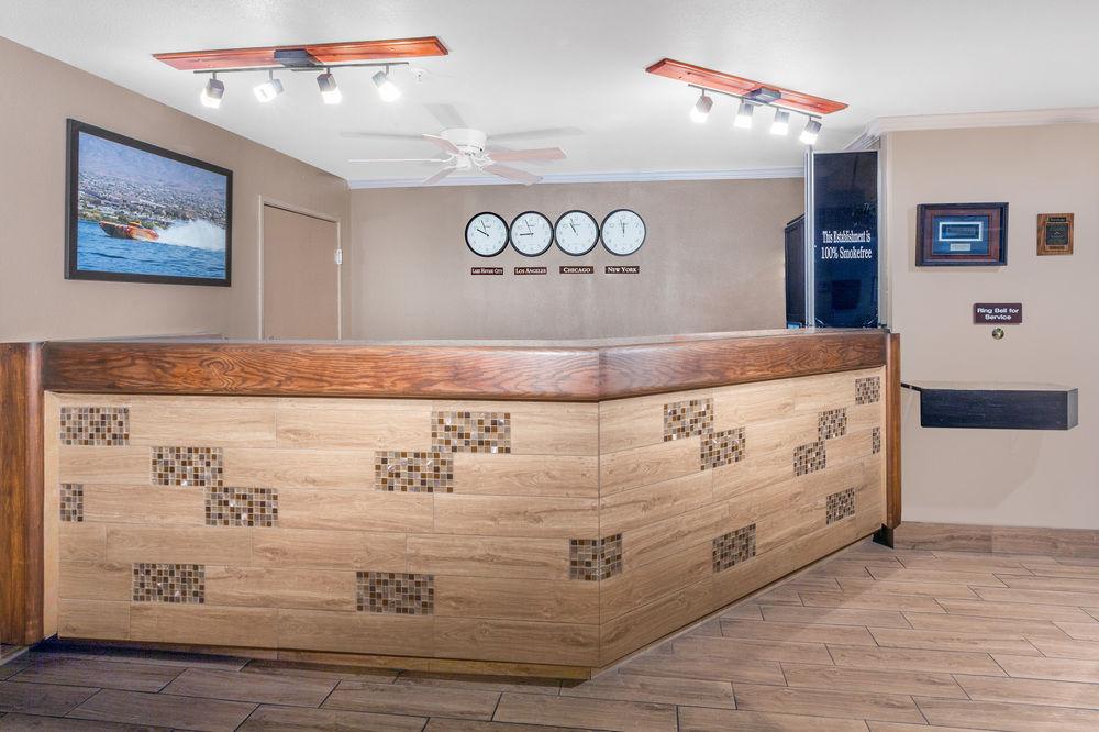 Travelodge By Wyndham Havasu 2*
