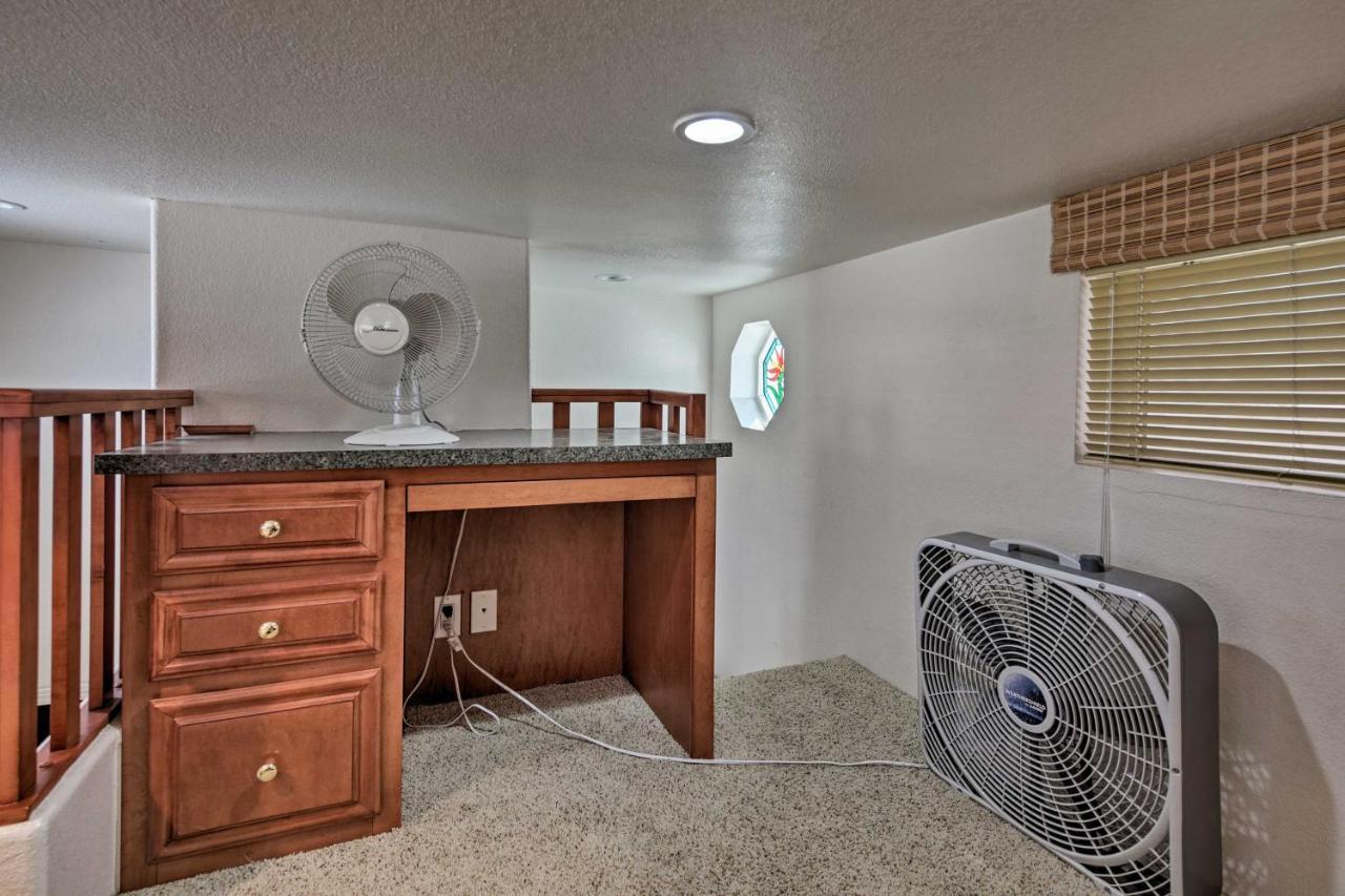 Havasu - Walk To London Bridge Beach! Holiday home Lake Havasu City
